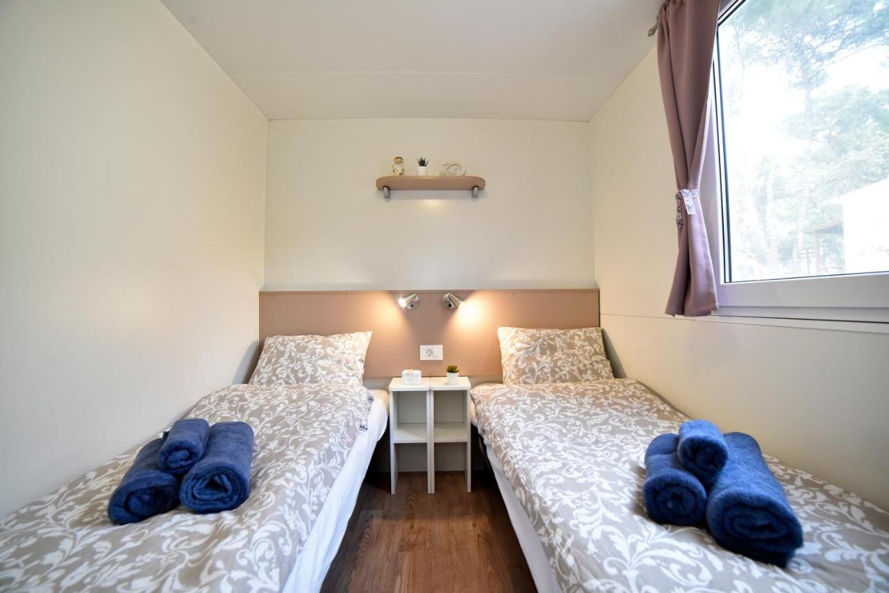 Mobile Home Posidonija Biograd Na Moru Εξωτερικό φωτογραφία
