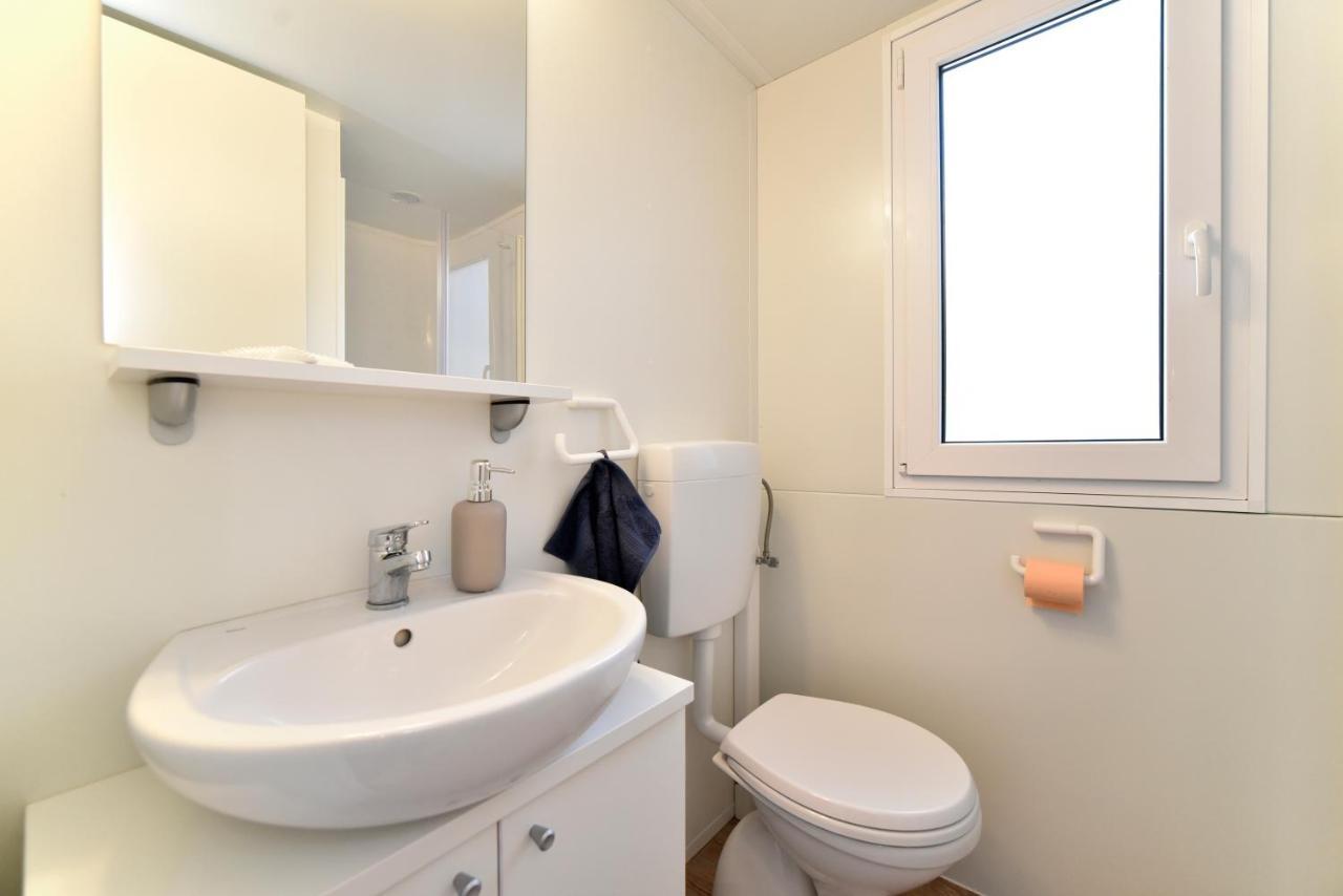 Mobile Home Posidonija Biograd Na Moru Εξωτερικό φωτογραφία